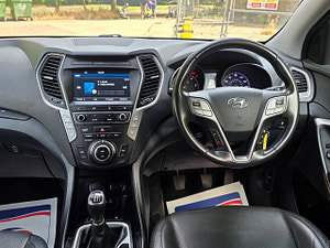 Hyundai Santa Fe thumbnail