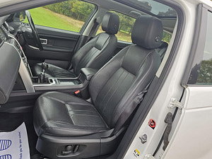 Land Rover Discovery Sport thumbnail