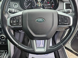 Land Rover Discovery Sport thumbnail