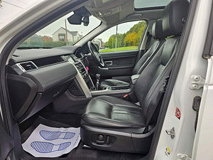 Land Rover Discovery Sport thumbnail