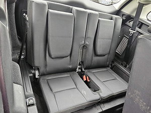 Land Rover Discovery Sport thumbnail