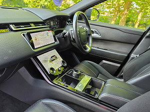 Land Rover Range Rover Velar thumbnail