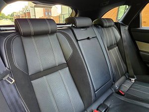 Land Rover Range Rover Velar thumbnail