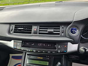 Lexus CT thumbnail