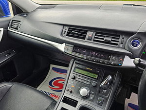 Lexus CT thumbnail
