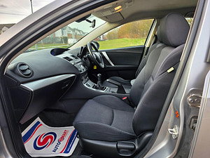 Mazda Mazda3 thumbnail