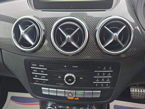 Mercedes-Benz B Class thumbnail