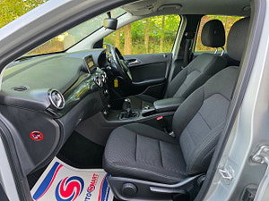 Mercedes-Benz B Class thumbnail