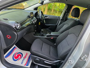 Mercedes-Benz B Class thumbnail