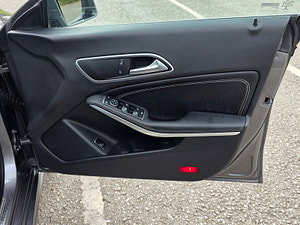 Mercedes-Benz CLA thumbnail