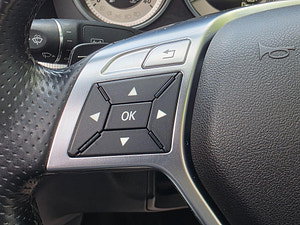 Mercedes-Benz E Class thumbnail