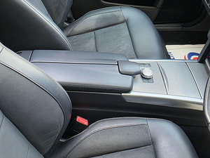 Mercedes-Benz E Class thumbnail