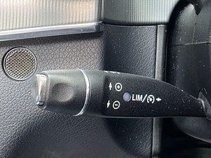 Mercedes-Benz E Class thumbnail
