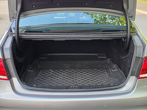 Mercedes-Benz E Class thumbnail