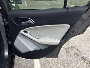 Mercedes-Benz GLA thumbnail