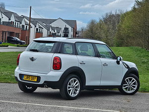 MINI Countryman thumbnail