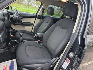 MINI Countryman thumbnail