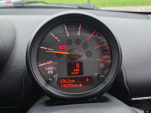 MINI Countryman thumbnail