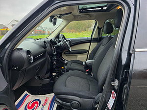 MINI Countryman thumbnail