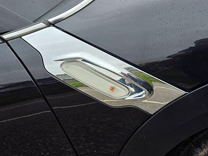 MINI Countryman thumbnail