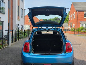 MINI Hatch thumbnail