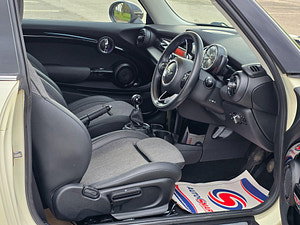MINI Hatch thumbnail