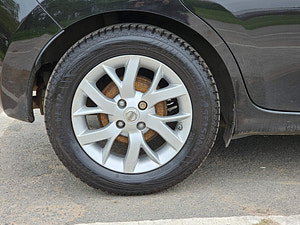 Nissan Note thumbnail