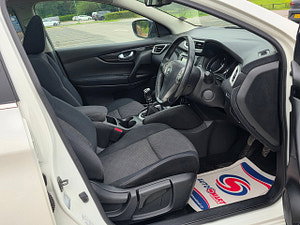 Nissan Qashqai thumbnail