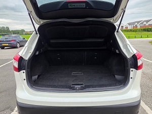 Nissan Qashqai thumbnail