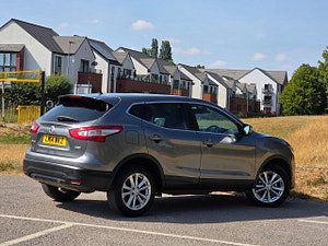 Nissan Qashqai thumbnail