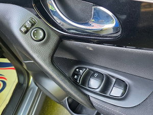 Nissan Qashqai thumbnail