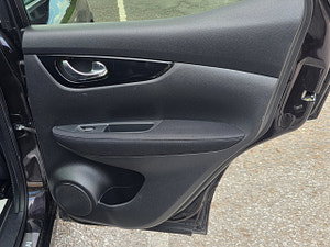 Nissan Qashqai thumbnail