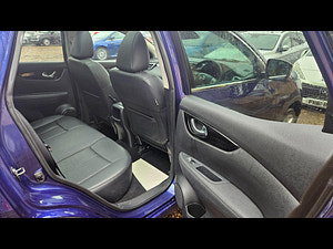 Nissan Qashqai thumbnail