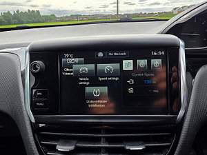 Peugeot 2008 thumbnail