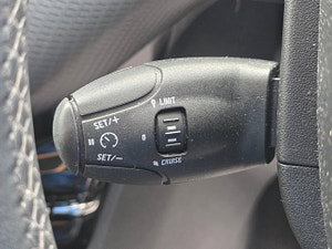 Peugeot 2008 thumbnail