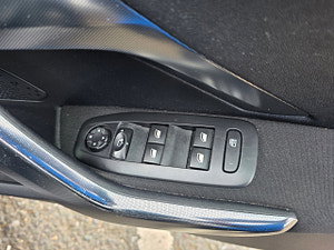 Peugeot 2008 thumbnail