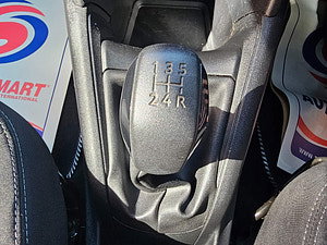 Peugeot 208 thumbnail