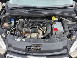 Peugeot 208 thumbnail