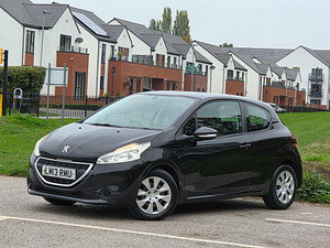 Peugeot 208 thumbnail