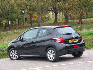 Peugeot 208 thumbnail