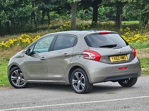 Peugeot 208 thumbnail