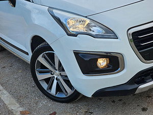 Peugeot 3008 thumbnail