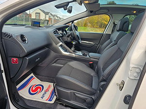 Peugeot 3008 thumbnail