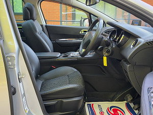 Peugeot 3008 thumbnail