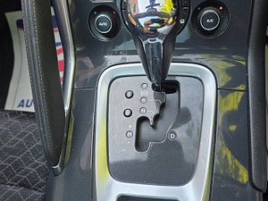 Peugeot 3008 thumbnail