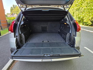Peugeot 3008 thumbnail