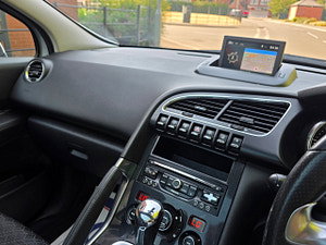 Peugeot 3008 thumbnail