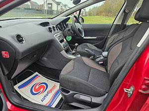 Peugeot 308 thumbnail