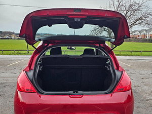 Peugeot 308 thumbnail