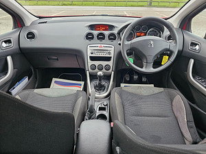 Peugeot 308 thumbnail